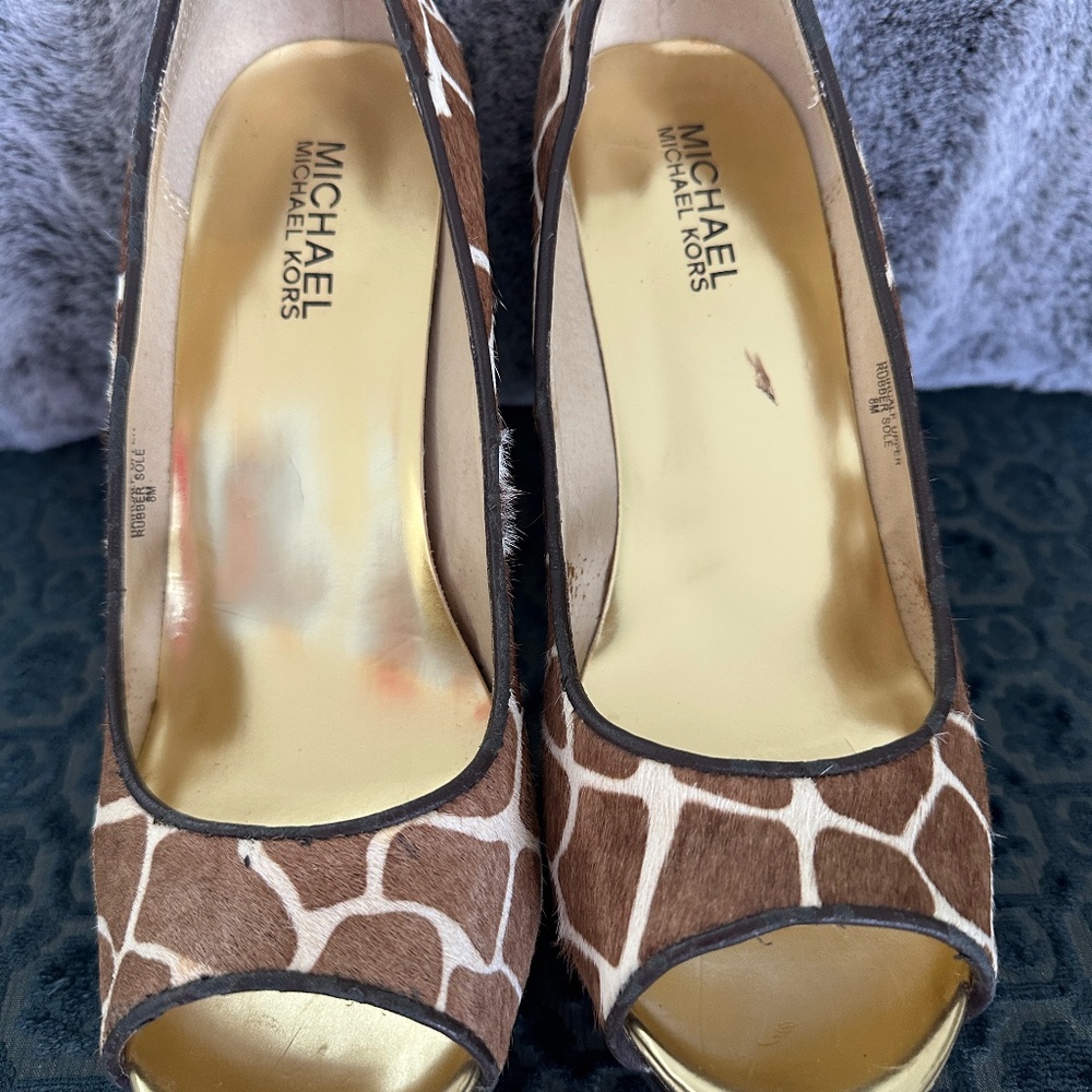 Michael Kors Peep Toe Heels - Picture 5 of 7